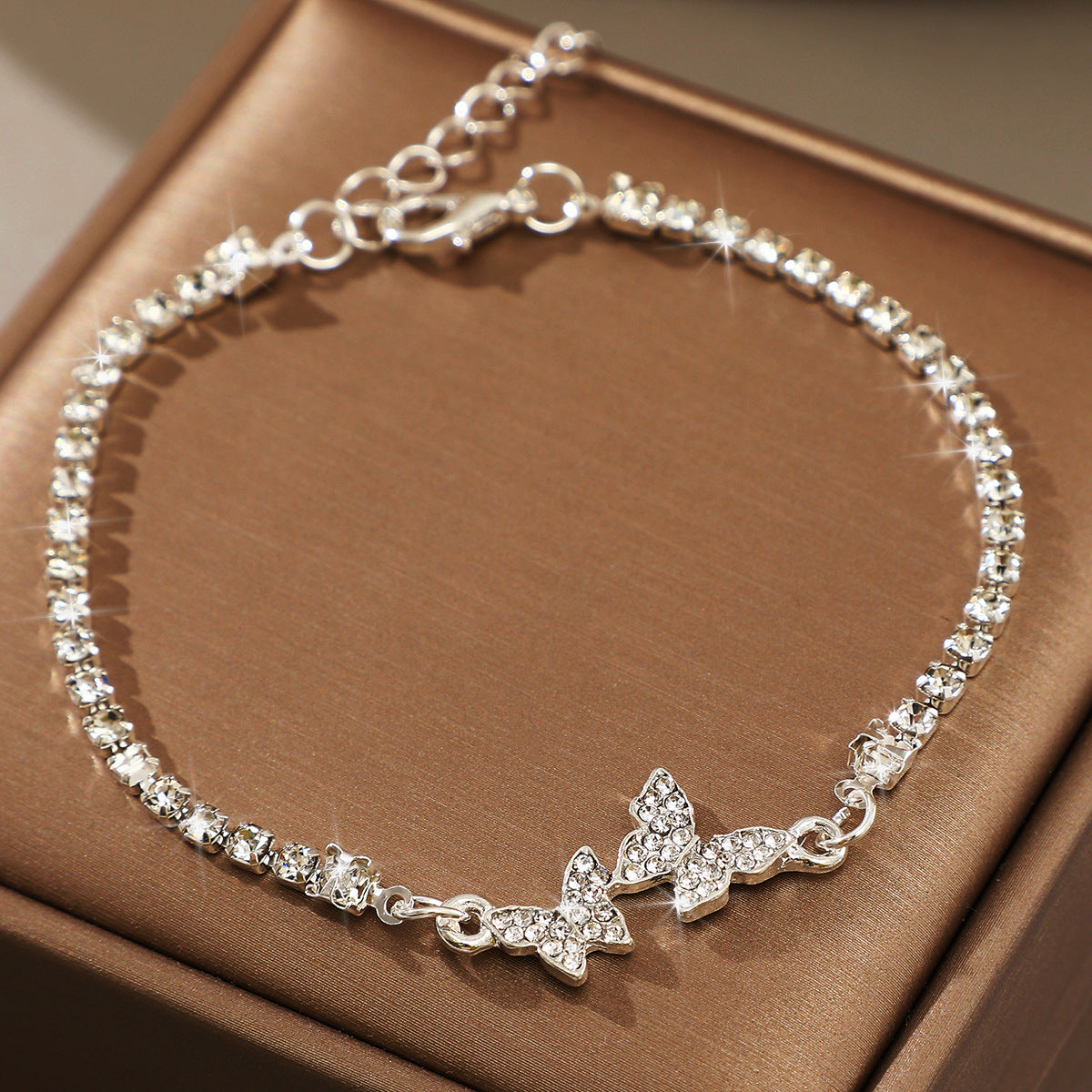 Flutter Shine Bracelet