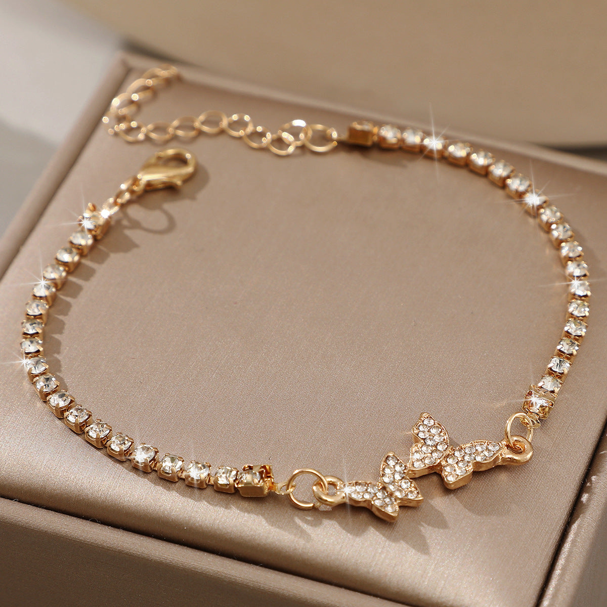 Flutter Shine Bracelet