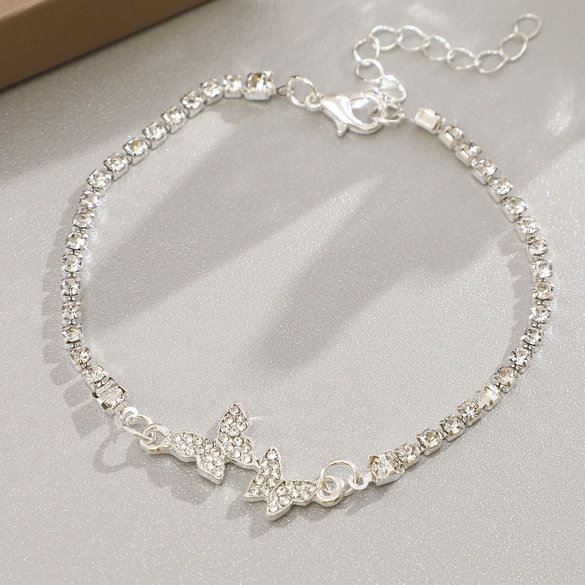 Flutter Shine Bracelet