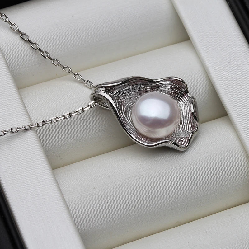 Pearl Charm