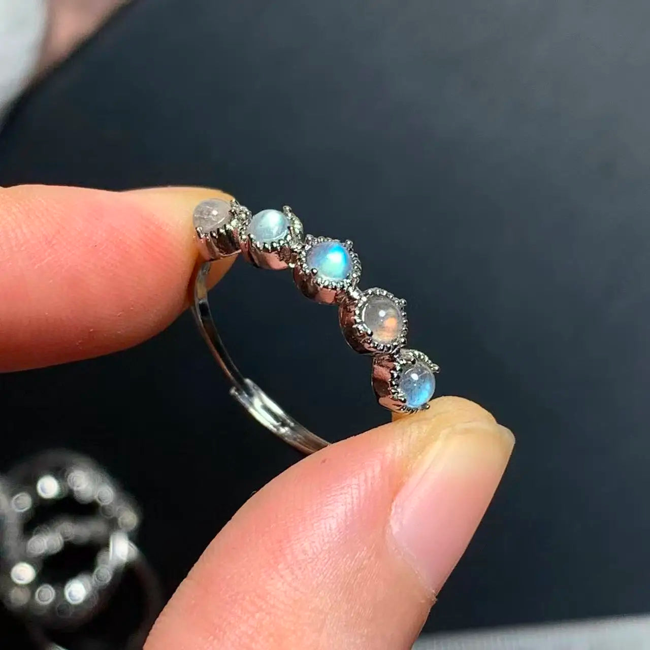 Aura Fly Ring