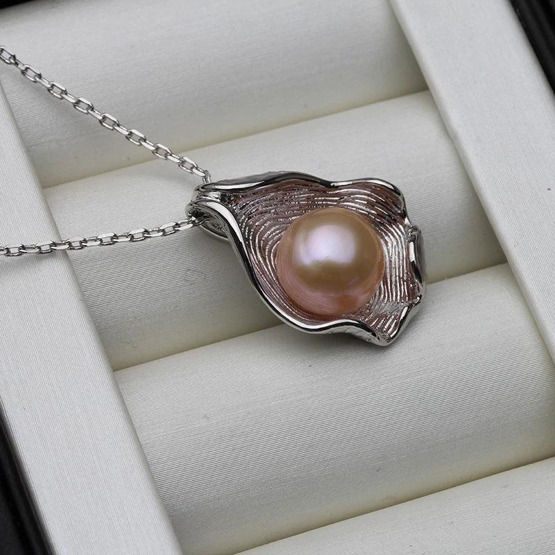 Pearl Charm