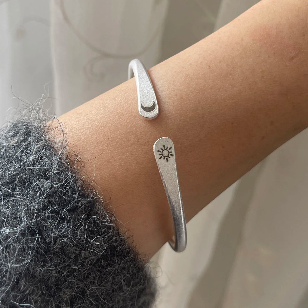 Lunar Charm